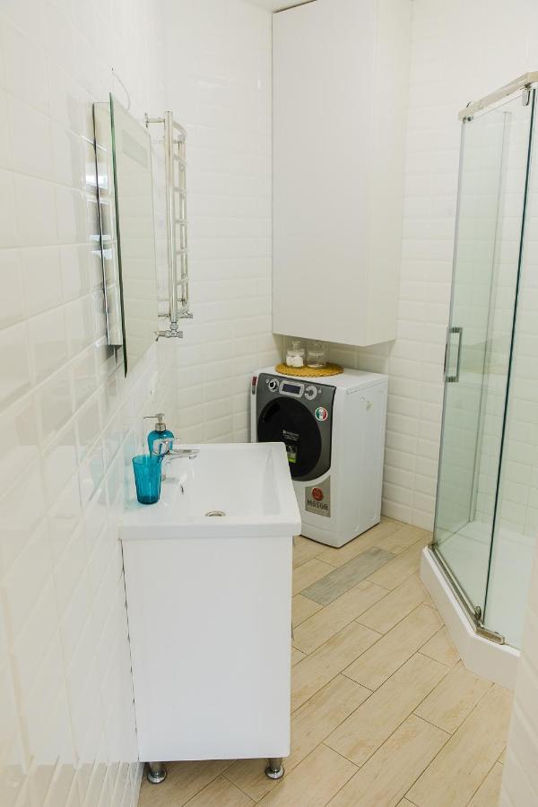 Skandi Apartment Near The Park Irpin Εξωτερικό φωτογραφία